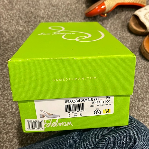 Sam Edelman Baby Blue Square Toe Heel - Picture 2 of 4